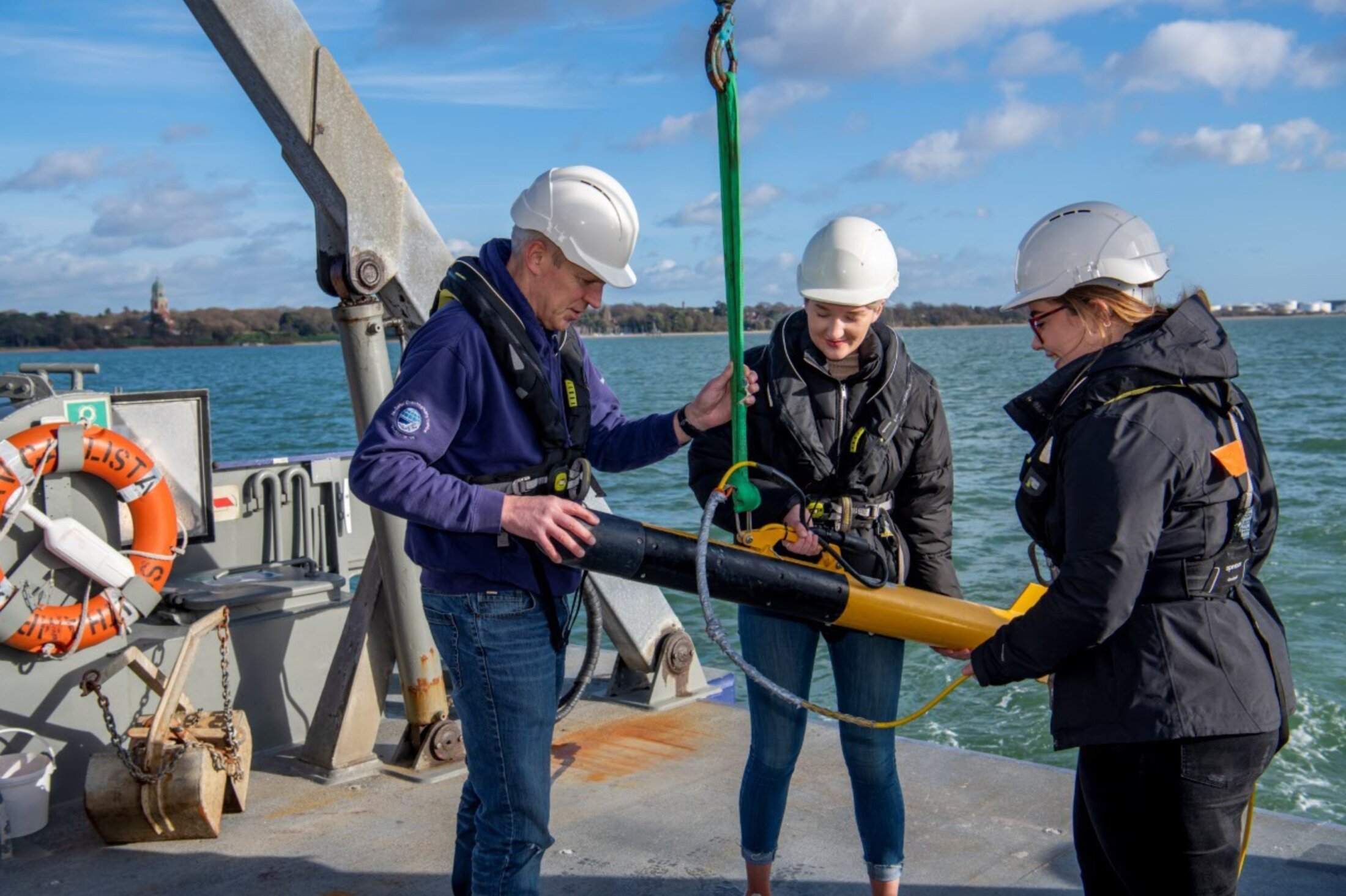 Geophysics students on Callista